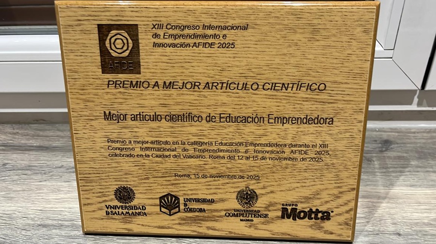 Congreso AFIDE: Docentes UAI premiadas por su apo&hellip;