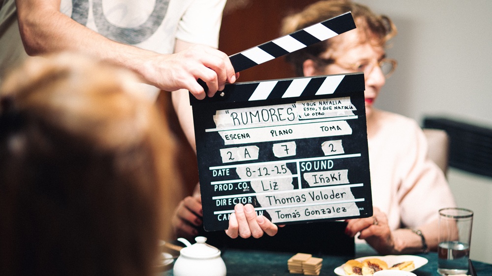 Murmullos de pueblo que se vuelven película  &hellip;