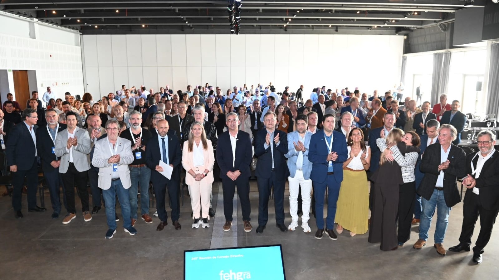 Destacada participación de alumnos de la UAI en la Reunión del Consejo Directivo de FEHGRA