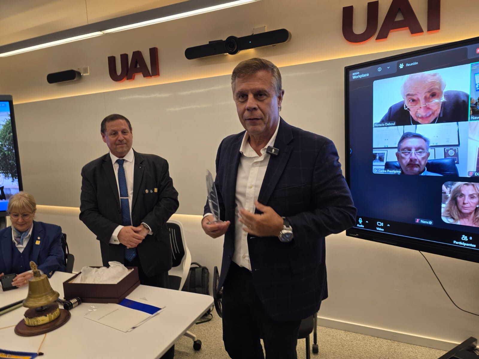 Marcelo De Vincenzi recibió la distinción “Tambor de Monser&hellip;