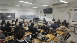 Conversatorio de graduados UAI sobre el trabajo f&hellip;